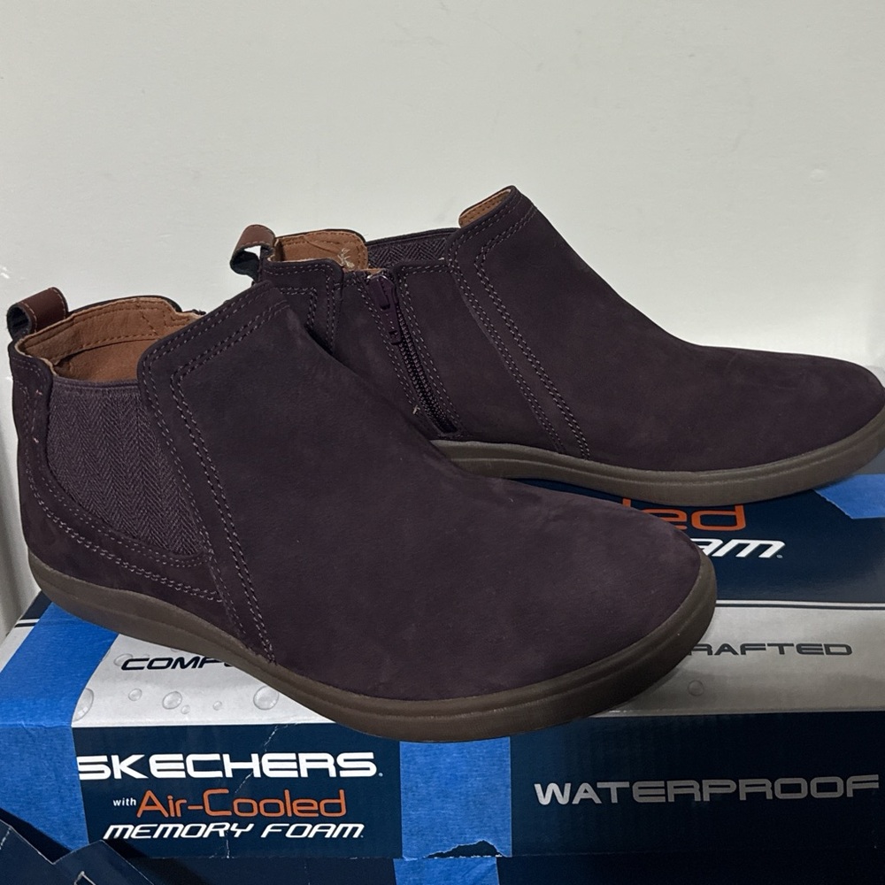 Cobb Hill by Rockport Bailee Chelsea Boot Purple Nubuck